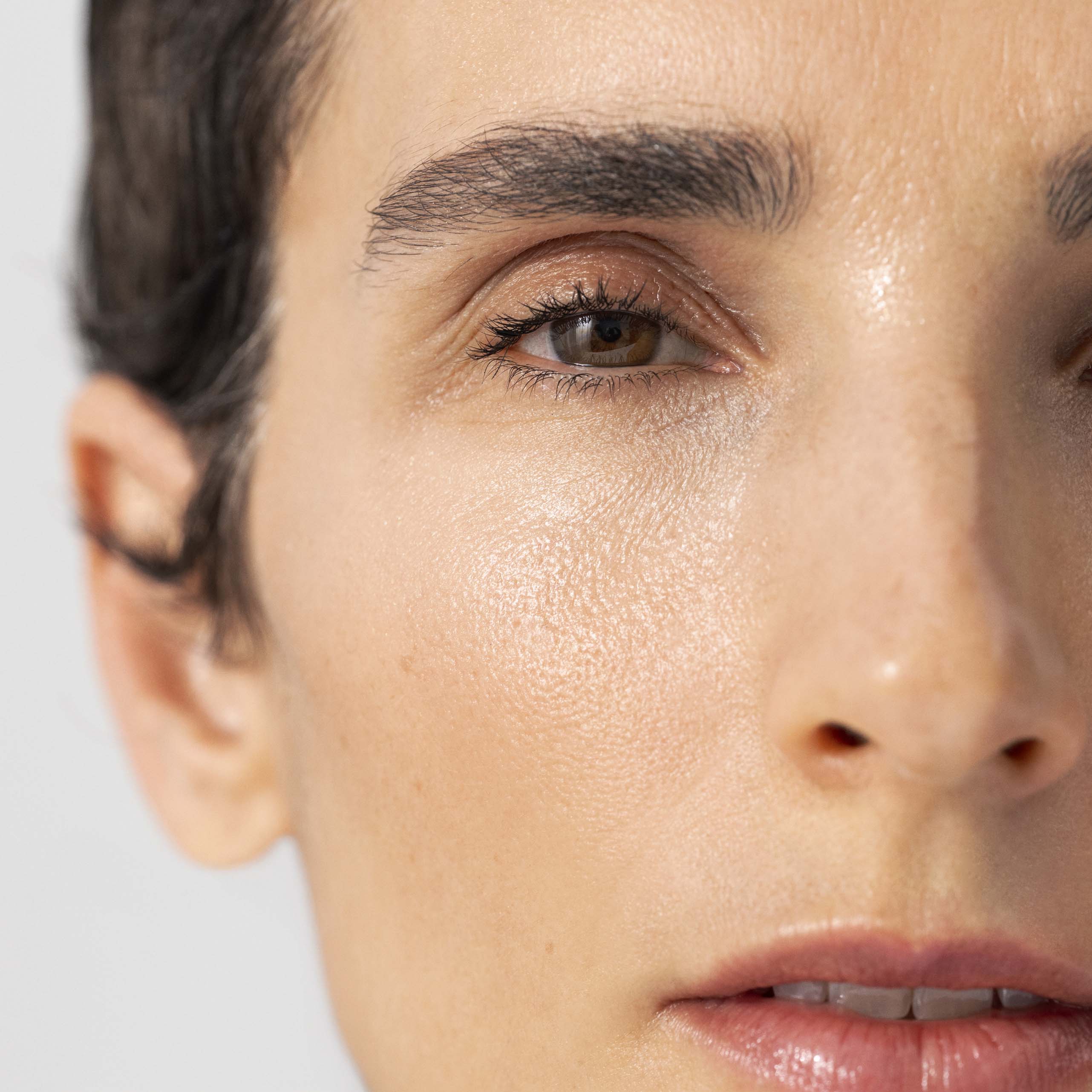 The CryoGenic Cooling Facial - Image 7