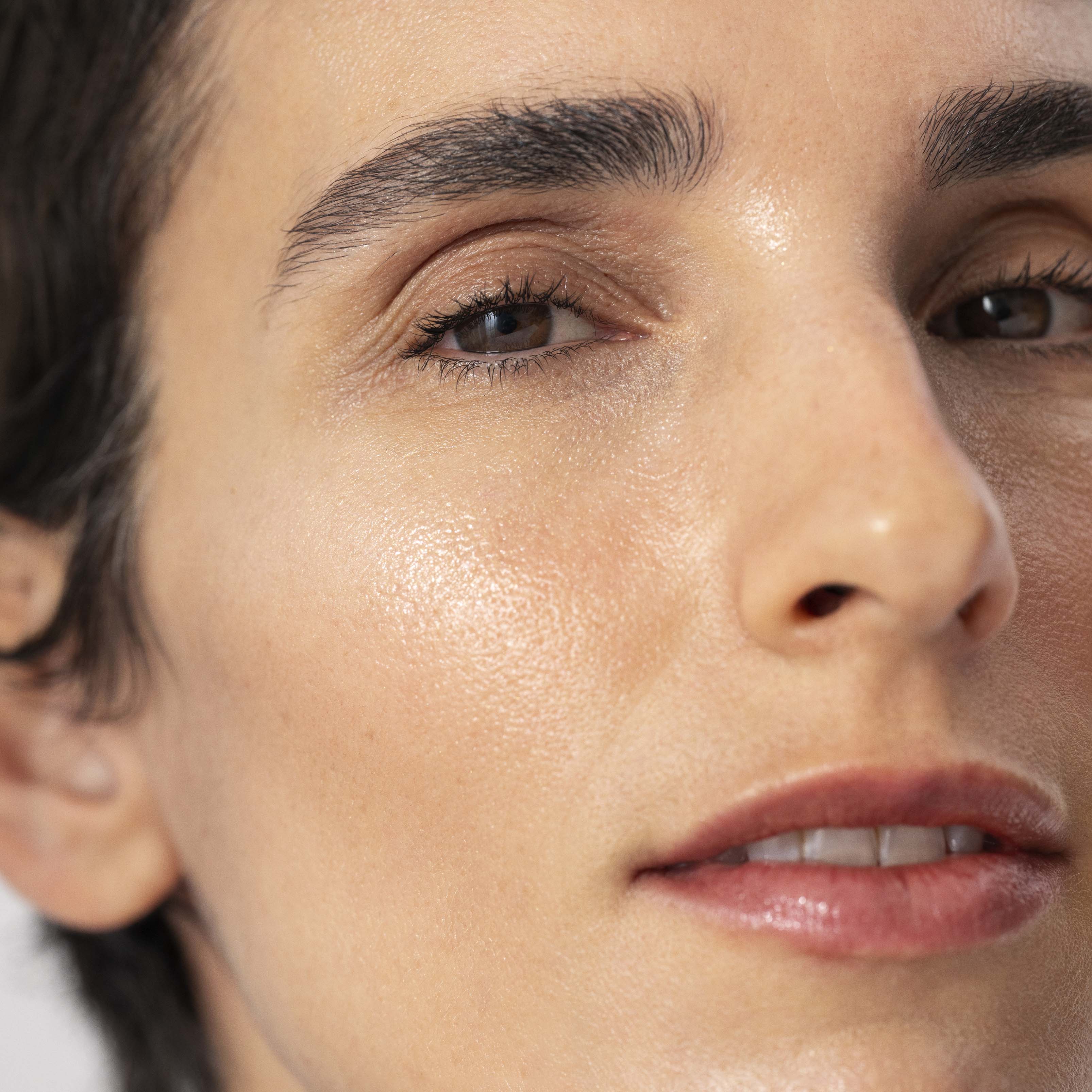 The Express PhotoGenic Facial - Image 6